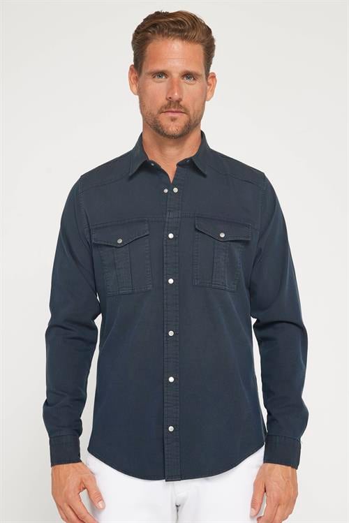 Erkek Slim Fit Uzun Kollu Spor Yaka Yıkamalı Çift Cepli Armürlü Denim Kot Antrasit Gömlek