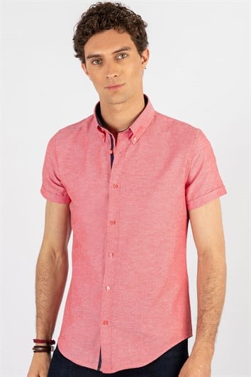 Erkek Slim Fit Dar Kesim Kısa Kollu Pamuklu Oxford Doku Kırmızı Düğmeli Yaka Gömlek