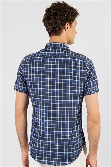 Slim Fit Kısa Kollu Ekose Çift Cep Kapaklı Erkek Gömlek
