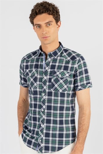 Slim Fit Kısa Kollu Ekose Çift Cep Kapaklı Erkek Gömlek