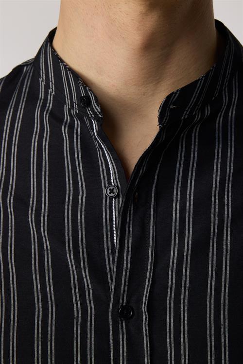 Slim Fit Uzun Kollu Hakim Yaka Pamuklu Kolay Ütü Çizgili Siyah Erkek Gömlek