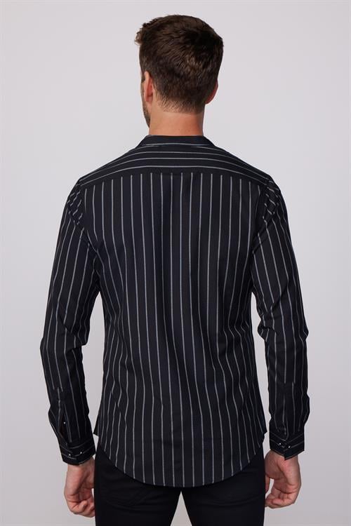 Slim Fit Uzun Kollu Hakim Yaka Pamuklu Kolay Ütü Çizgili Erkek Siyah Gömlek