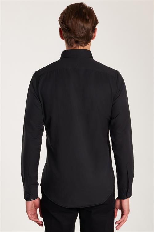 Slim Fit Uzun Kollu Düğmeli Yaka Pamuklu Kolay Ütü Düz Erkek Gömlek