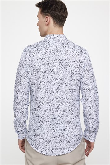 Slim Fit Uzun Kollu Baskılı Desenli Kolay Ütü Yaka Düğmeli Beyaz Gömlek