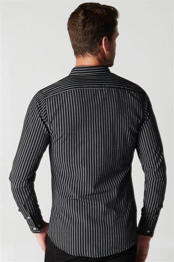 Slim Fit Uzun Kollu Düğmeli Yaka Pamuklu Kolay Ütü Çizgili Erkek Gömlek
