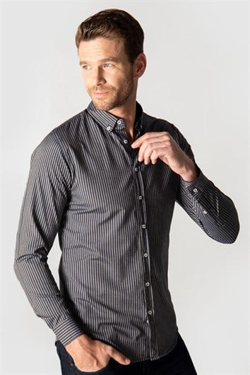 Slim Fit Uzun Kollu Düğmeli Yaka Pamuklu Kolay Ütülenebilir Çizgili Erkek Gömlek