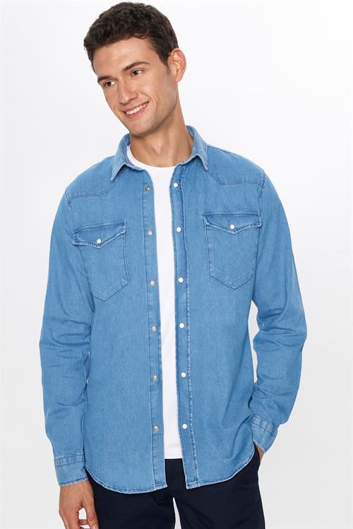 Erkek Slim Fit Dar Kesim Uzun Kollu Çift Cepli Kapaklı Parça Dikişli Mavi Denim Kot Gömlek