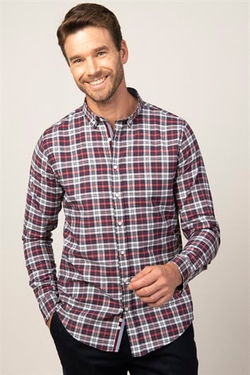 Erkek Slim Fit Dar Kesim Uzun Kollu Pamuklu Kolay Ütü Kareli Düğmeli Yaka Gömlek
