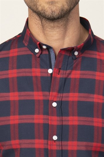 Erkek Slim Fit Dar Kesim Uzun Kollu Pamuklu Kolay Ütü Kareli Düğmeli Yaka Gömlek