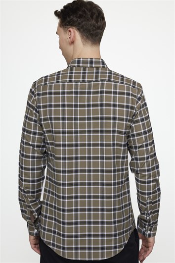 Erkek Slim Fit Dar Kesim Uzun Kollu Pamuklu Kolay Ütü Kareli Düğmeli Yaka Gömlek