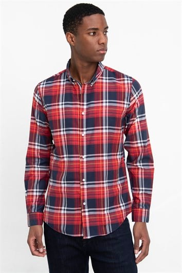 Erkek Slim Fit Dar Kesim Uzun Kollu Pamuklu Kolay Ütü Kareli Düğmeli Yaka Gömlek