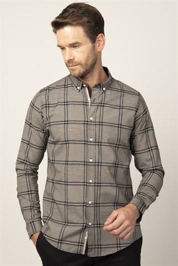 Erkek Slim Fit Dar Kesim Uzun Kollu Pamuklu Kolay Ütü Kareli Düğmeli Yaka Gömlek