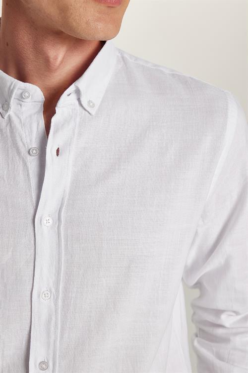 Erkek Slim Fit Dar Kesim %100 Pamuk Keten Doku Düğmeli Yaka Beyaz Gömlek