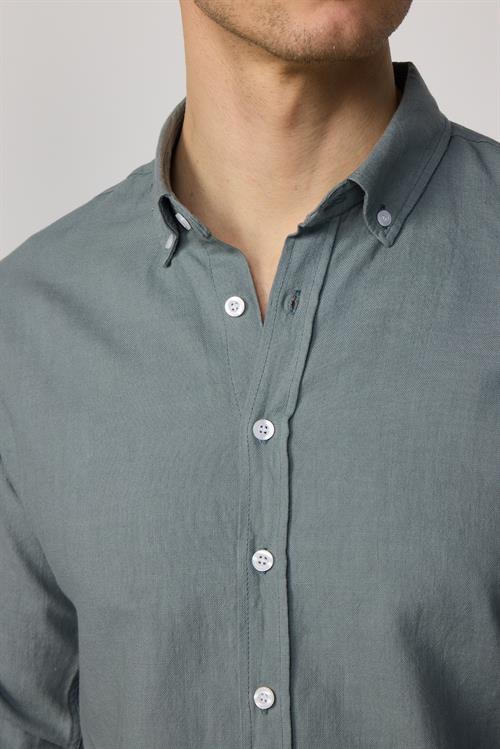 Erkek Slim Fit Dar Kesim %100 Pamuk Keten Doku Düğmeli Yaka Gri Gömlek