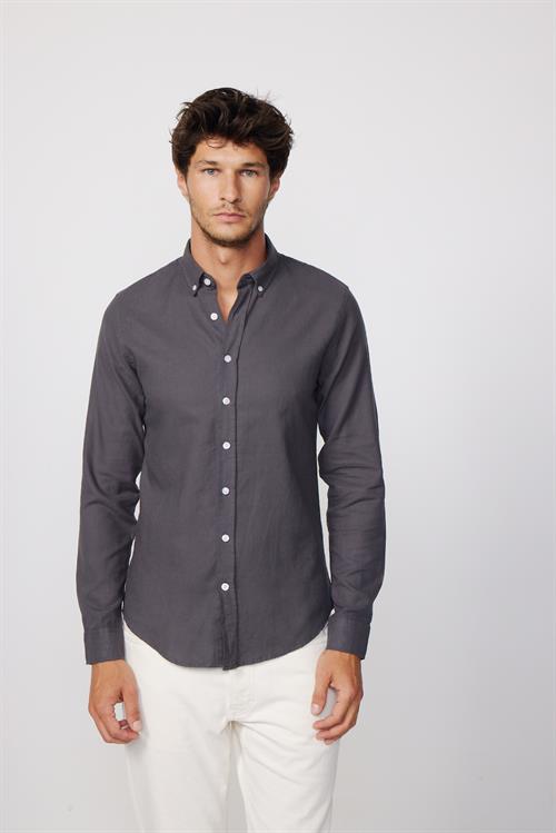 Erkek Slim Fit Dar Kesim %100 Pamuk Keten Doku Düğmeli Yaka Gri Gömlek