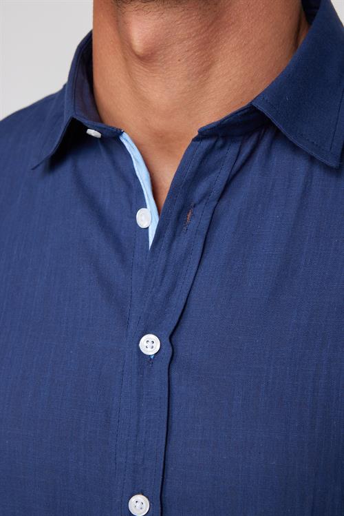 Erkek Slim Fit Dar Kesim Kısa Kollu %100 Pamuk Keten Doku Cepli Lacivert Gömlek