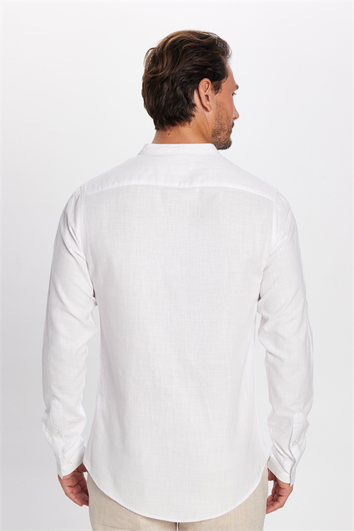 Erkek Slim Fit Dar Kesim Uzun Kollu %100 Pamuk Keten Doku Hakim Yaka Beyaz Gömlek