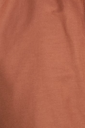 Erkek Slim Fit Dar Kesim Kısa Kollu Pamuklu Oxford Doku Tarçın Renk Düğmeli Yaka Gömlek