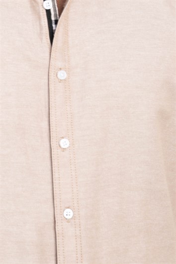 Erkek Slim Fit Dar Kesim Kısa Kollu Pamuklu Oxford Doku Kum Renk Düğmeli Yaka Gömlek