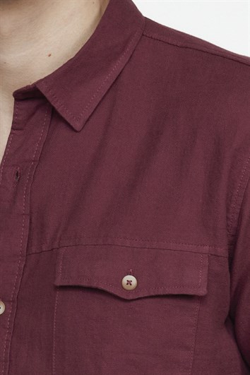 Erkek Slim Fit Dar Kesim %100 Pamuk Keten Doku Çift Cep Spor Yaka Bordo Gömlek