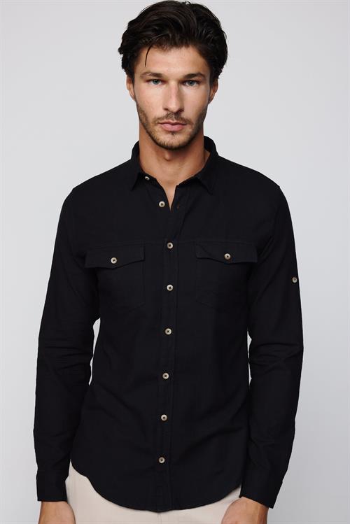 Erkek Slim Fit Dar Kesim %100 Pamuk Keten Doku Çift Cep Spor Yaka Siyah Gömlek