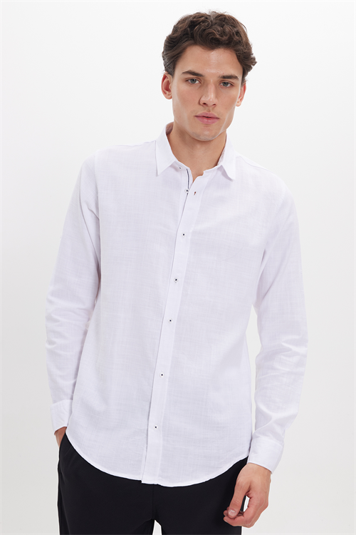 Erkek Slim Fit Dar Kesim Uzun Kollu %100 Pamuk Keten Doku Apoletli Beyaz Gömlek
