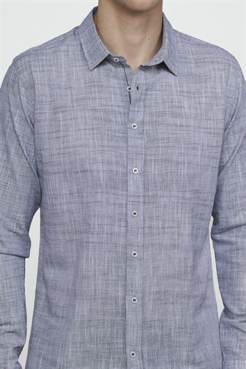 Erkek Slim Fit Dar Kesim Uzun Kollu %100 Pamuk Keten Doku Apoletli Lacivert Gömlek