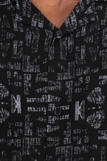 Slim Fit Dar Kesim Kısa Kollu Apaş Yaka Viskon Erkek Spor Gömlek