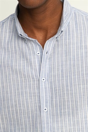 Erkek Slim Fit Dar Kesim Uzun Kollu %100 Pamuk Keten Doku Düğmeli Yaka Çizgili Mavi Gömlek