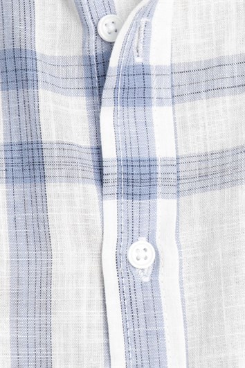 Erkek Slim Fit Dar Kesim Uzun Kollu %100 Pamuk Keten Doku Kareli Düğmeli Yaka Beyaz Gömlek