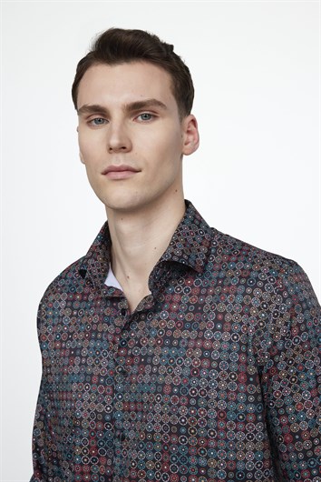 Slim Fit Dar Kesim Uzun Kol Likralı Baskılı Yüksek Yaka Erkek Gömlek