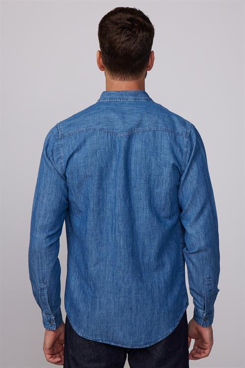 Slim Fit Uzun Kollu Dar Kesim Çift Cep Kapaklı Pamuklu Denim Kot Lacivert Gömlek