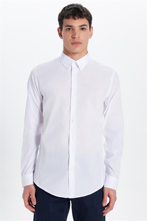 Erkek Slim Fit Dar Kesim Düz Beyaz Gömlek