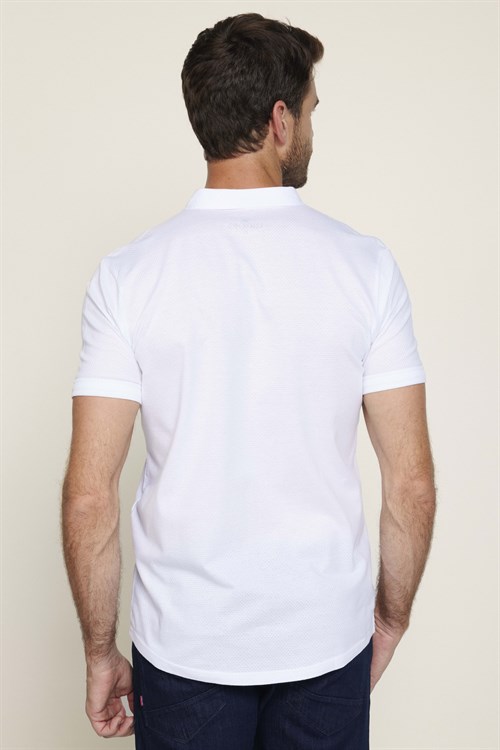 Erkek Slim Fit Dar Kesim Kısa Kollu Desenli Apaş Yaka Örme Beyaz Gömlek
