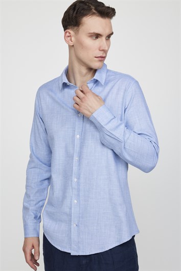 Erkek Slim Fit Dar Kesim Uzun Kollu %100 Pamuk Keten Doku Düz Biyeli Mavi Gömlek