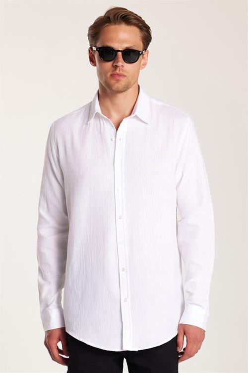 Erkek Slim Fit Dar Kesim Uzun Kollu %100 Pamuk Keten Doku Düz Biyeli Beyaz Gömlek