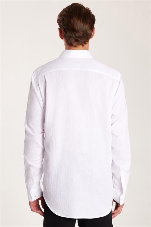 Erkek Slim Fit Dar Kesim Uzun Kollu %100 Pamuk Keten Doku Düz Biyeli Beyaz Gömlek