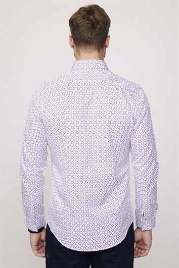 Slim Fit Uzun Kollu Düğmeli Yaka Baskılı Yaka Biyeli Gömlek
