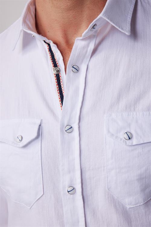 Erkek Slim Fit Dar Kesim Uzun Kollu %100 Pamuk Keten Doku Çift Cep Biyeli Beyaz Gömlek