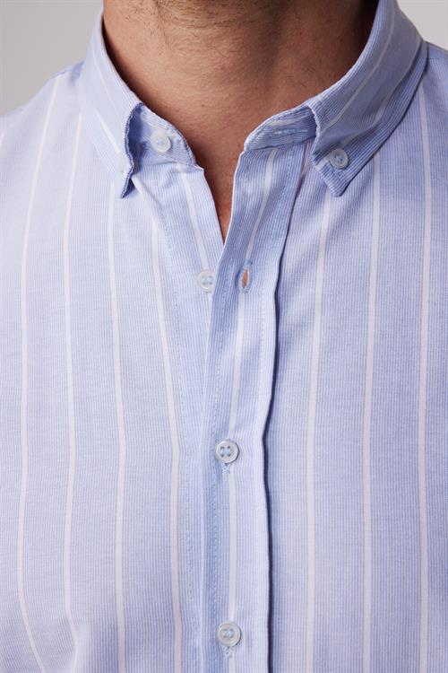 Slim Fit Uzun Kollu Düğmeli Yaka Çizgili Yumuşak Dokulu Pamuklu Erkek Gömlek