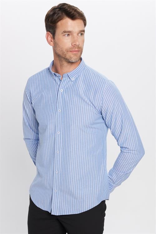 Slim Fit Uzun Kollu Düğmeli Yaka Çizgili Yumuşak Dokulu Pamuklu Erkek Gömlek