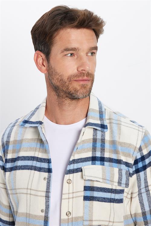 Slim Fit Kapaklı Tek Cep Çıtçıtlı Düğme Kareli Oduncu Erkek Gömlek