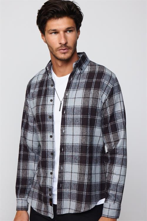 Erkek Slim Fit Dar Kesim Uzun Kollu Pamuklu Kareli Kışlık Oduncu Düğmeli Yaka Gömlek