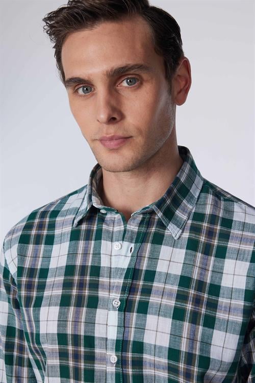 Erkek Slim Fit Dar Kesim Uzun Kollu %100 Pamuk Keten Doku Kareli Gömlek