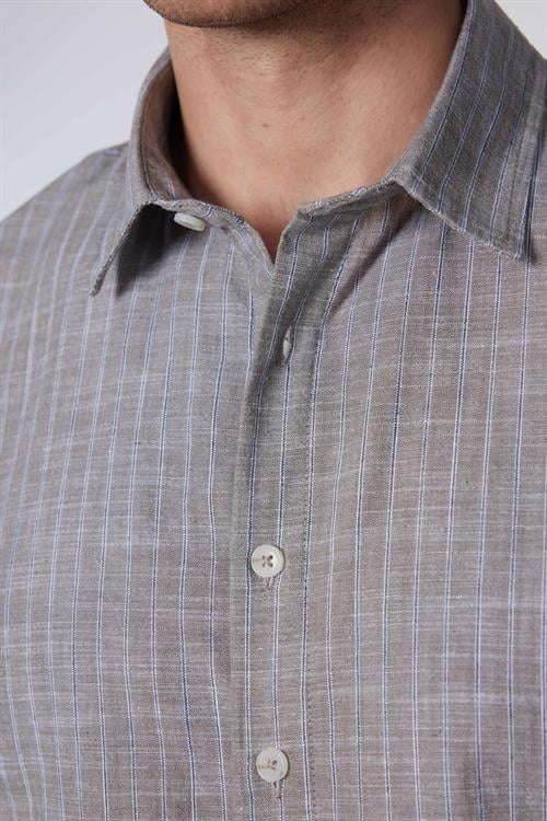 Erkek Slim Fit Dar Kesim Uzun Kollu %100 Pamuk Keten Doku Çizgili Gömlek
