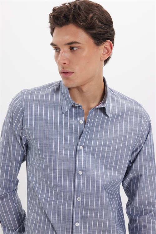 Erkek Slim Fit Dar Kesim Uzun Kollu %100 Pamuk Keten Doku Çizgili Gömlek