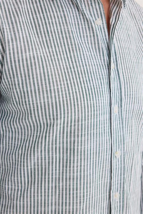 Erkek Slim Fit Dar Kesim Uzun Kollu %100 Pamuk Keten Doku Yeşil Çizgili Gömlek