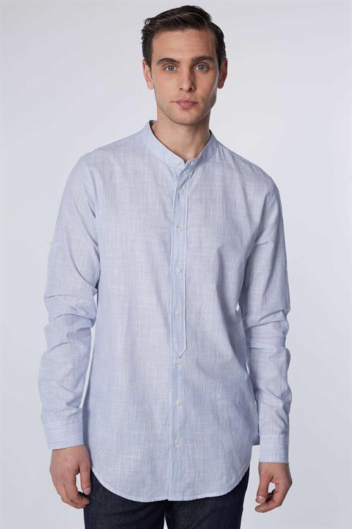 Erkek Slim Fit Dar Kesim Uzun Kollu %100 Pamuk Keten Doku Çizgili Hakim Yaka Gömlek