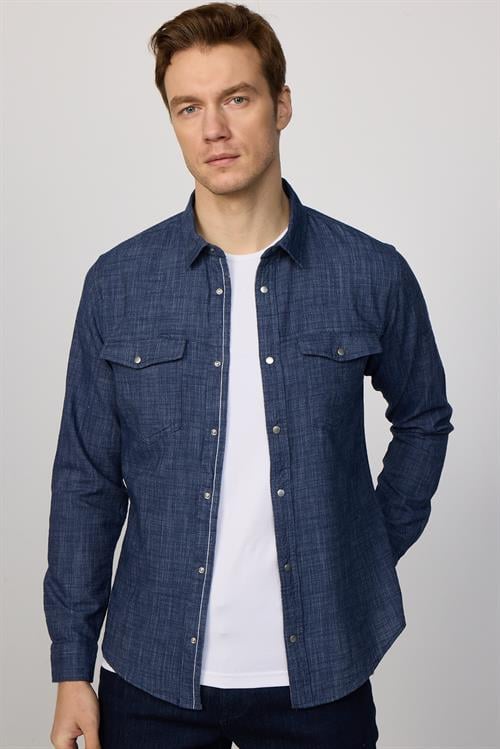 Erkek Slim Fit Dar Kesim Uzun Kollu %100 Pamuk Keten Doku Çift Cepli Çıtçıtlı Lacivert Gömlek