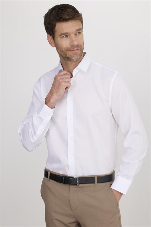 Slim Fit Beyaz Non-Iron %100 Pamuk Doğa Dostu Ekoteks Belgeli Ütü Gerektirmez Gömlek